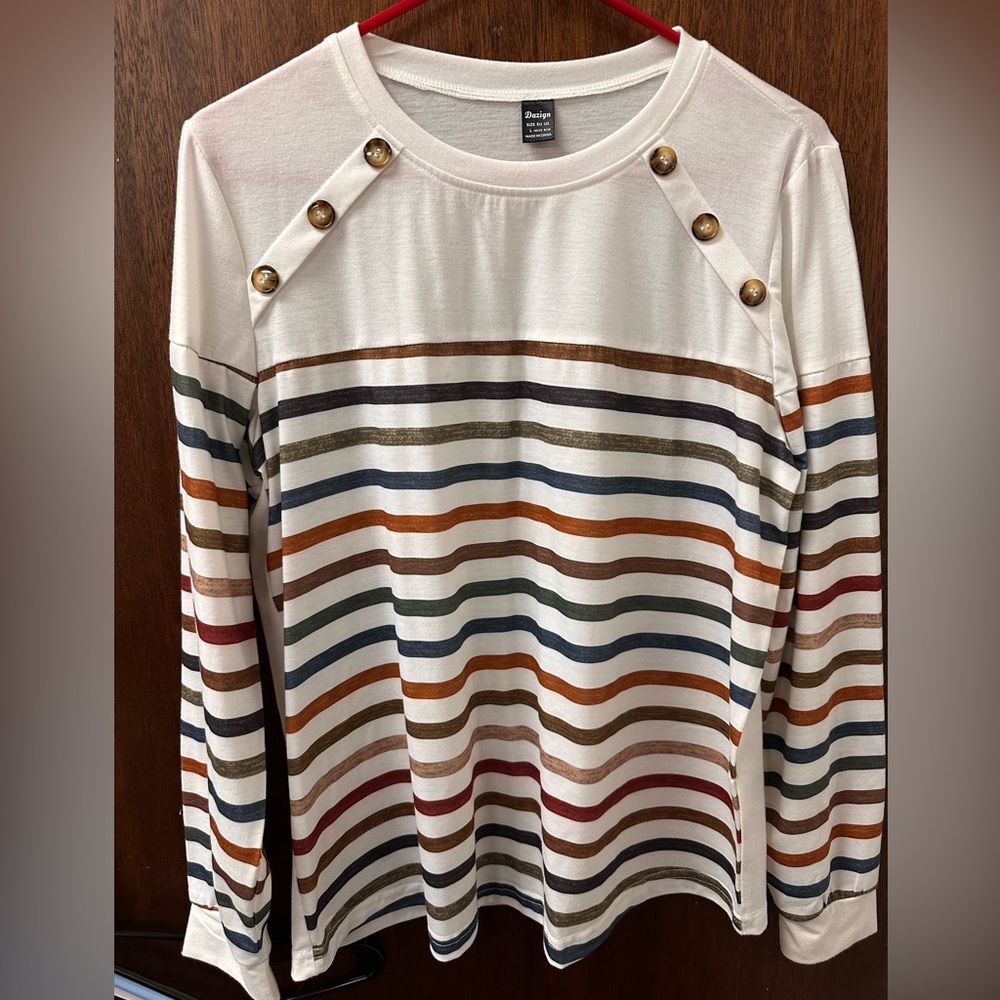 Women’s Design top